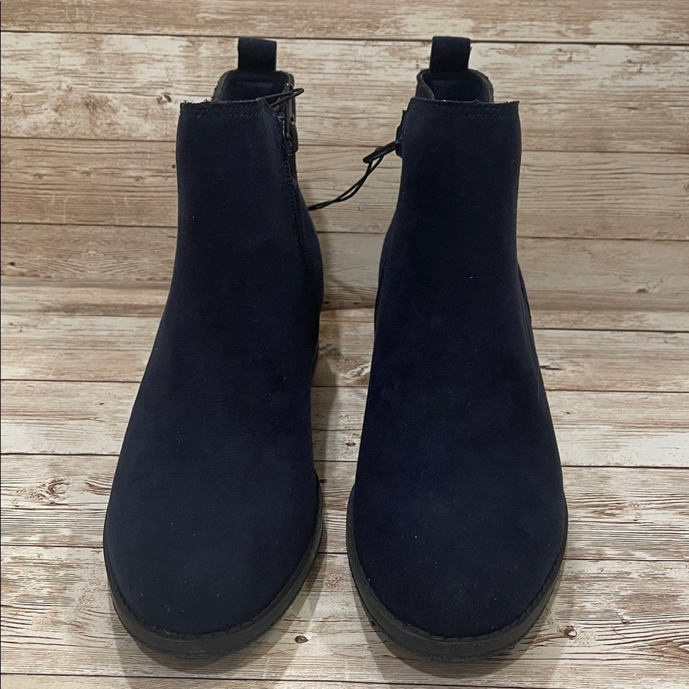 Style & Co Garnerr Dark Navy Suede Ankle Booties Womens 6M NEW - Picture 2 of 9
